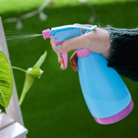 New Empty Spray Bottle Plastic Watering The Flowers Water Cans Spray For Salon Plants Kettle for Garden Flower Plant